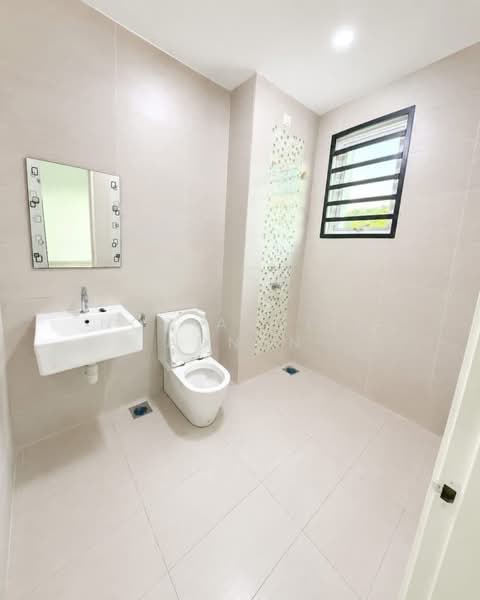 2-storey Terraced House for Sale in Bandar Sri Sendayan (Negeri Sembilan) - Nor Azdlin Adnan - PropertyGuru.com.my
