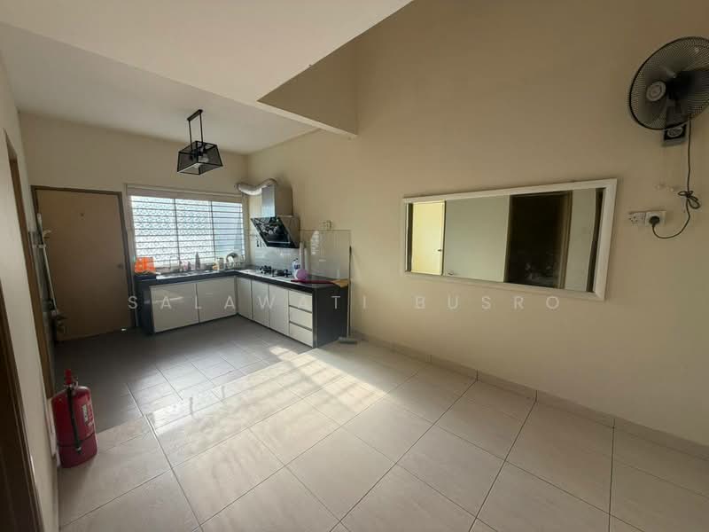 Rumah Teres 1 Tingkat untuk Disewa di Kampung Rantau Panjang (Kapar) - Salawati Busro - Kitchen - PropertyGuru.com.my