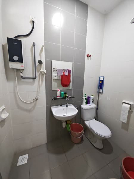 2-storey Terraced House for Rent in Taman Nusa Sentral (Iskandar Puteri (Nusajaya)) - Yap Sin Chen - Bathroom - PropertyGuru.com.my