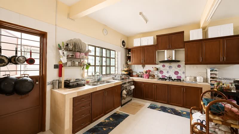 2-storey Terraced House for Sale in Bandar Sri Damansara (Selangor) - Vincent Tan - PropertyGuru.com.my