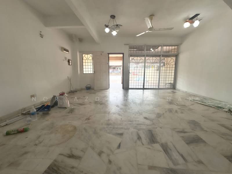 Rumah Teres 2 Tingkat untuk Dijual di Bandar Rinching Seksyen 2 (Semenyih) - Nor Azdlin Adnan - PropertyGuru.com.my