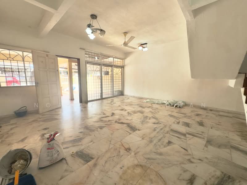 Rumah Teres 2 Tingkat untuk Dijual di Bandar Rinching Seksyen 2 (Semenyih) - Nor Azdlin Adnan - PropertyGuru.com.my