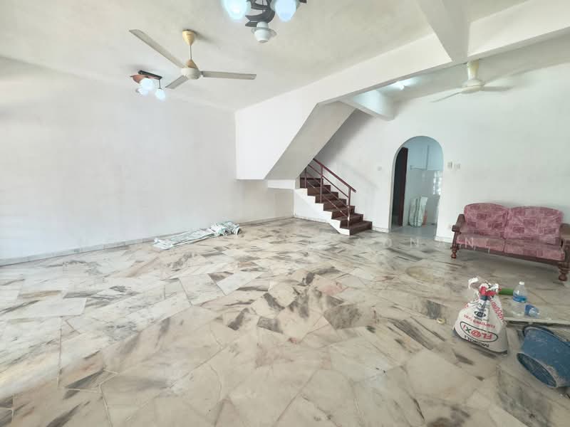 Rumah Teres 2 Tingkat untuk Dijual di Bandar Rinching Seksyen 2 (Semenyih) - Nor Azdlin Adnan - PropertyGuru.com.my