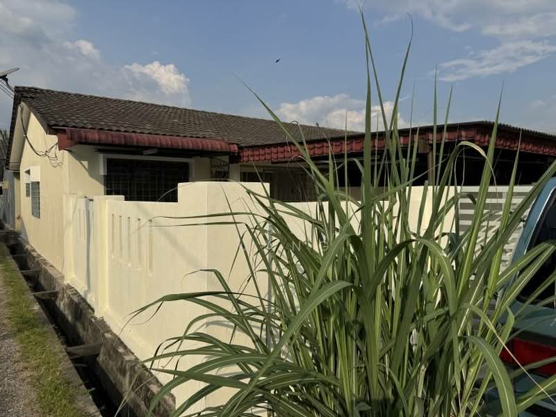 Rumah Teres 1 Tingkat untuk Dijual di Taman Sri Sentosa (Klang) - Kent Lee Jing Guang - Exterior - PropertyGuru.com.my