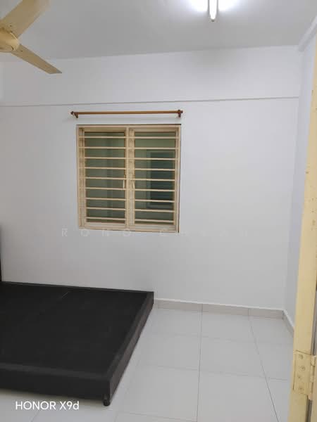 Kondominium untuk Disewa di Casa Tropika - Rono Cheah - Bedroom - PropertyGuru.com.my
