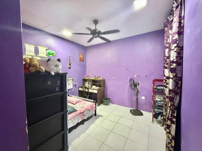 Rumah Kluster untuk Dijual di Taman Scientex Pasir Gudang (Pasir Gudang) - Azlan Ismail aiproperty - Bedroom - PropertyGuru.com.my