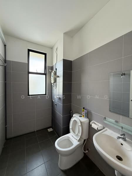 2-storey Terraced House for Rent in Taman Sri Penawar (Pengerang) - Gladys Wong - Bathroom - PropertyGuru.com.my