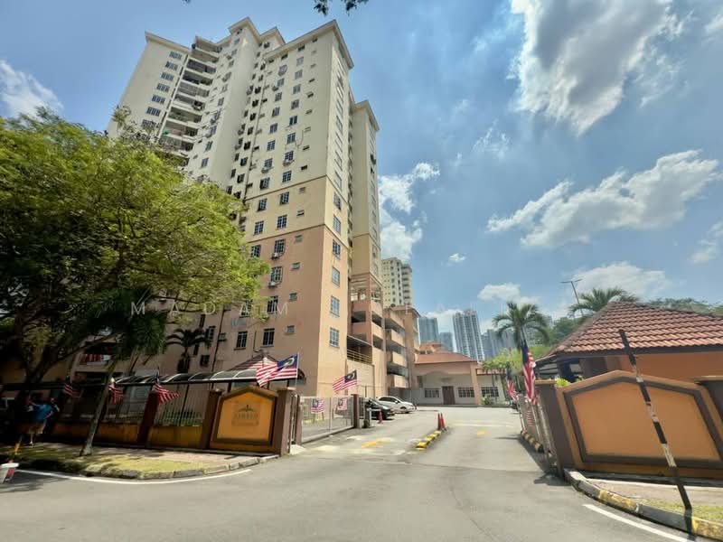 Pangsapuri untuk Dijual di Zamrud Apartment - Madam Lolaliza - Exterior - PropertyGuru.com.my