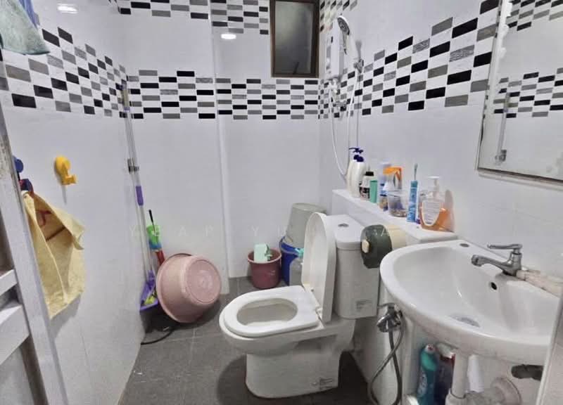 Condominium for Sale at Menara Greenview - Yeap Yu Quan - Bathroom - PropertyGuru.com.my