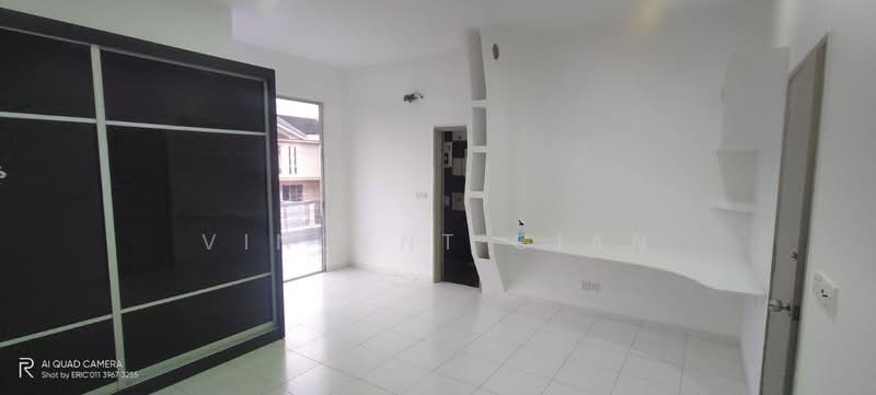 Rumah Teres 2 Tingkat untuk Disewa di Taman Setia Indah (Tebrau) - Vincent Gian - PropertyGuru.com.my