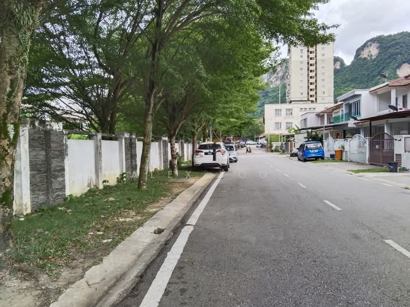 Rumah Teres 2 Tingkat untuk Dijual di Taman Pinggiran Indah (Selayang) - Alex Yoo - PropertyGuru.com.my