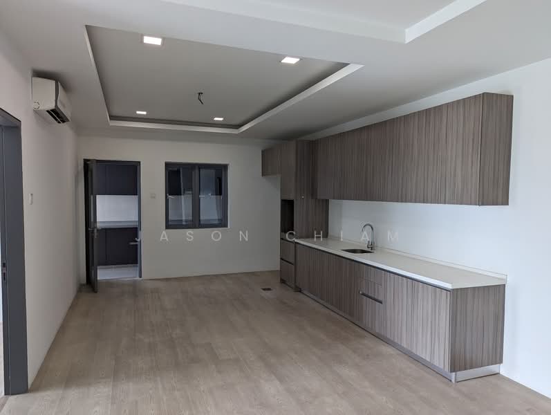 Kondominium untuk Dijual di Lakefront Residence - Jason Chiam - Kitchen - PropertyGuru.com.my