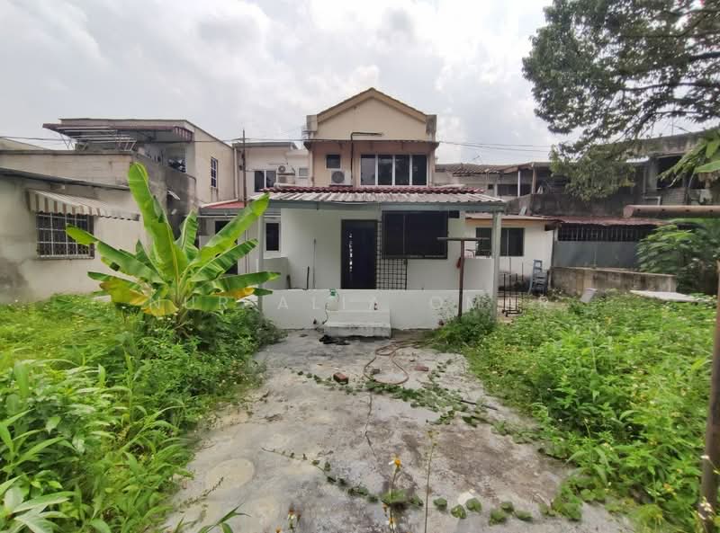 2-storey Terraced House for Sale in Ampang (Kuala Lumpur) - Nur Alia Omar - Exterior - PropertyGuru.com.my
