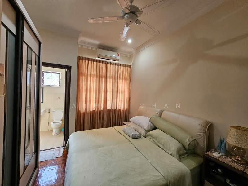 2-storey Terraced House for Sale in Taman Johor Jaya (Johor Bahru) - Nathan Chan - PropertyGuru.com.my
