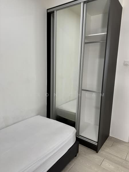 Servis Apartment untuk Disewa di Sky Park - Jason Chiam - Bedroom - PropertyGuru.com.my