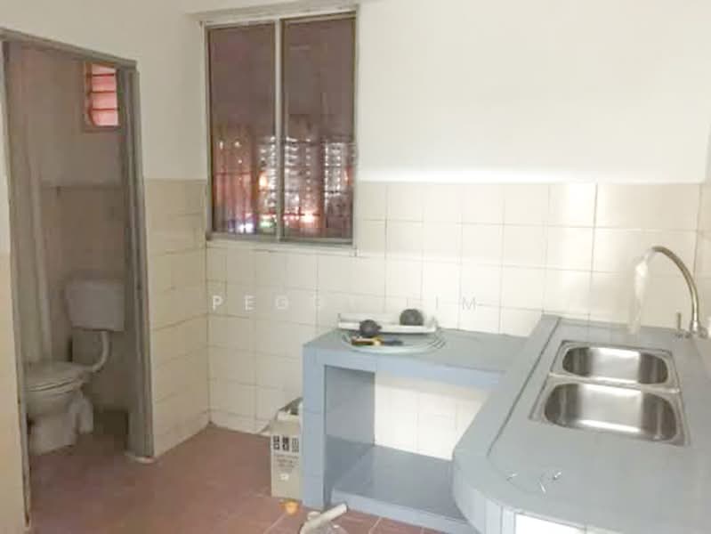 Rumah Flat untuk Disewa di Puchong Permai - Peggy Lim - Kitchen - PropertyGuru.com.my
