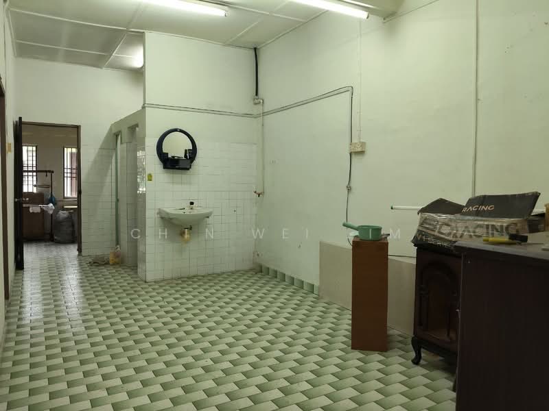 1-storey Terraced House for Sale in Kluang (Johor) - Chin Wei Lim - PropertyGuru.com.my
