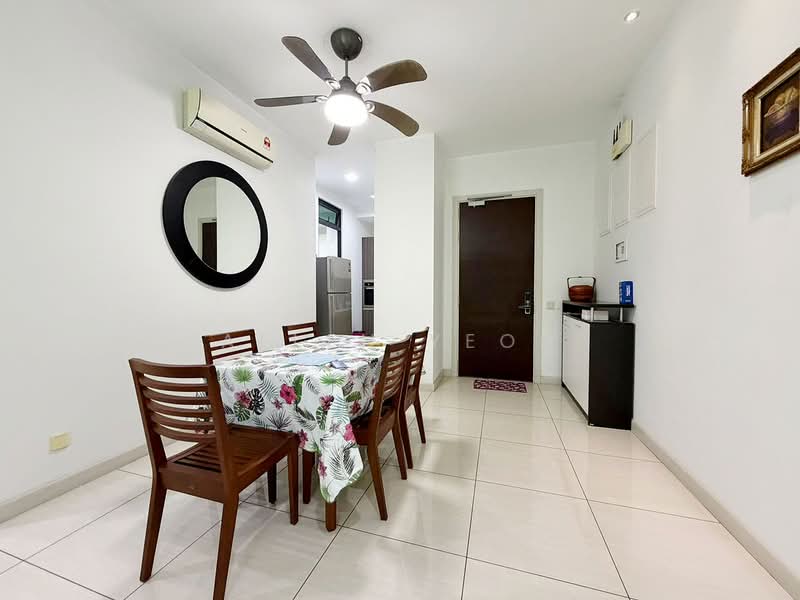 Kondominium untuk Disewa di The LIGHT COLLECTION II - Allen Yeoh - Dining Room - PropertyGuru.com.my