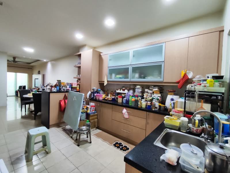 3-storey Terraced House for Sale in Taman Impian Indah (Bukit Jalil) - Amy Chin - Kitchen - PropertyGuru.com.my