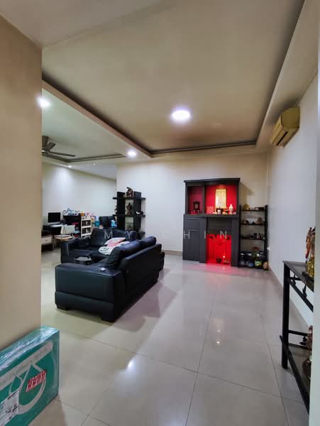 3-storey Terraced House for Sale in Taman Impian Indah (Bukit Jalil) - Amy Chin - Living Room - PropertyGuru.com.my