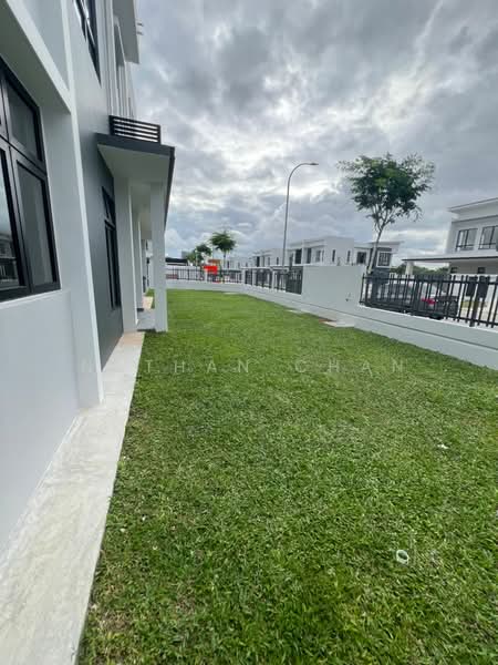 Rumah Kluster untuk Dijual di Bandar Putra Jaya (Tebrau) - Nathan Chan - Exterior - PropertyGuru.com.my