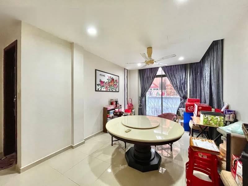 Semi-Detached House for Sale in Ayer Itam (Penang) - Alison Chng - Living Room - PropertyGuru.com.my