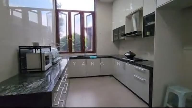 Rumah Banglo untuk Dijual di Sultan Abdul Aziz Shah Golf & Country Club (Shah Alam) - Zeyang Ng - Kitchen - PropertyGuru.com.my