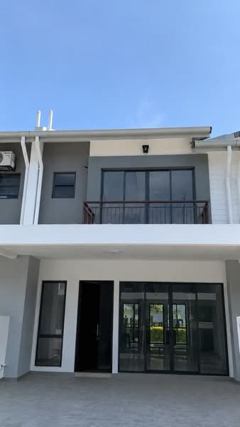 Rumah Teres 2 Tingkat untuk Dijual di Diamond City (Semenyih) - Jake Lim - PropertyGuru.com.my