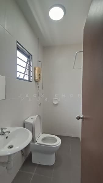 2-storey Terraced House for Rent in Setia Alam (Selangor) - Jack Khor Phor Jiing - Bathroom - PropertyGuru.com.my