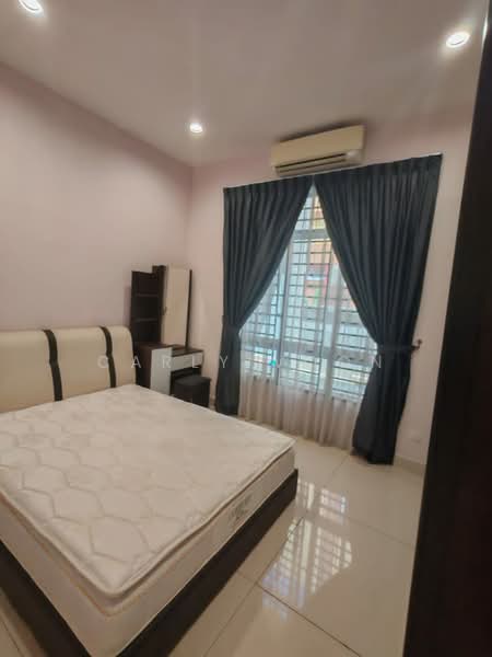 Rumah Teres 2 Tingkat untuk Dijual di Taman Kempas Indah (Tebrau) - Carly Voon - Bedroom - PropertyGuru.com.my