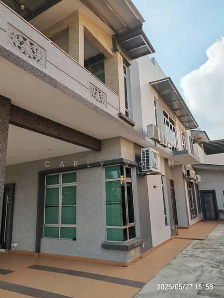 Rumah Teres 2 Tingkat untuk Dijual di Taman Kempas Indah (Tebrau) - Carly Voon - Exterior - PropertyGuru.com.my