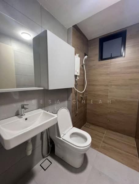 Service Residence for Rent at Vivo Executive Apartment - Leesa Cheah - Bathroom - PropertyGuru.com.my