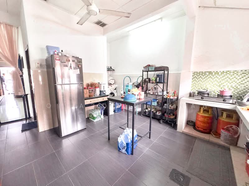 Rumah Teres untuk Dijual di Taman Dato Demang (Seri Kembangan) - Nor Azdlin Adnan - PropertyGuru.com.my