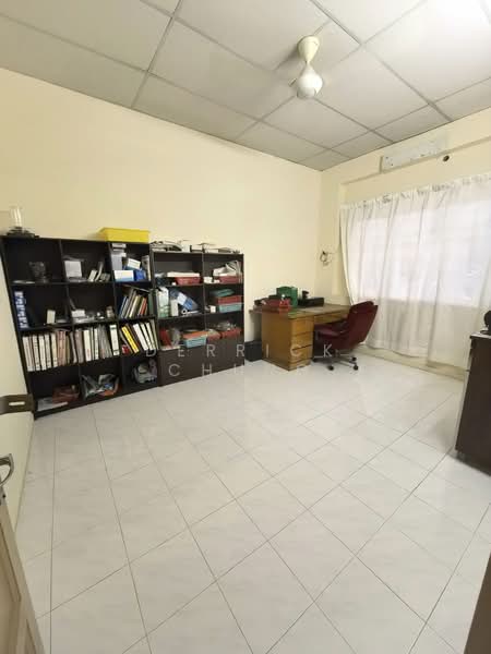 Rumah Teres 1 Tingkat untuk Dijual di Taman Canning (Ipoh) - Derrick Chung - Study - PropertyGuru.com.my