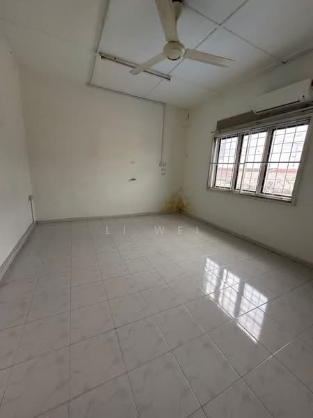 Rumah Teres 2 Tingkat untuk Disewa di Taman Sri Tebrau (Johor Bahru) - Li Wei - PropertyGuru.com.my
