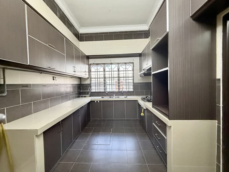 2-storey Terraced House for Sale in Taman Overseas Union (Taman Oug) (Jalan Klang Lama (Old Klang Road)) - Suli Chin - PropertyGuru.com.my