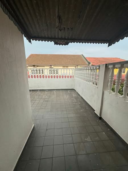 2-storey Terraced House for Sale in Kapar (Selangor) - Jack Khor Phor Jiing - PropertyGuru.com.my