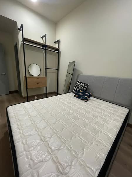 Servis Apartment untuk Disewa di 8th & Stellar - Elyn Soo - Bedroom - PropertyGuru.com.my