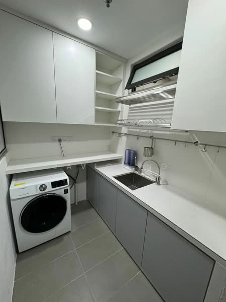 Service Residence for Rent at The Tamarind - Javios Ng - Kitchen - PropertyGuru.com.my