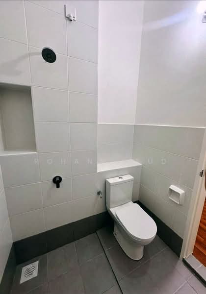Rumah Teres 2 Tingkat untuk Disewa di Eco Forest (Semenyih) - Rohani Daud - Bathroom - PropertyGuru.com.my