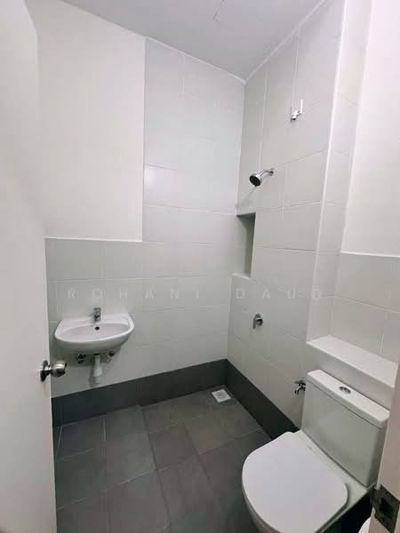 Rumah Teres 2 Tingkat untuk Disewa di Eco Forest (Semenyih) - Rohani Daud - Bathroom - PropertyGuru.com.my
