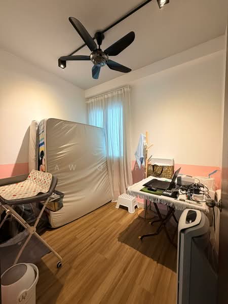 Service Residence for Sale at KL Traders Square - Aw Qi Fan - Bedroom - PropertyGuru.com.my