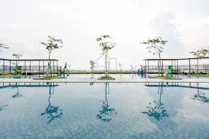Condominium for Sale at The Edge Residence - Cindy Ng - Pool - PropertyGuru.com.my