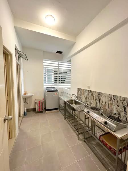 Condominium for Rent at Starhill Luxury Residence - Aaron Gho - Kitchen - PropertyGuru.com.my