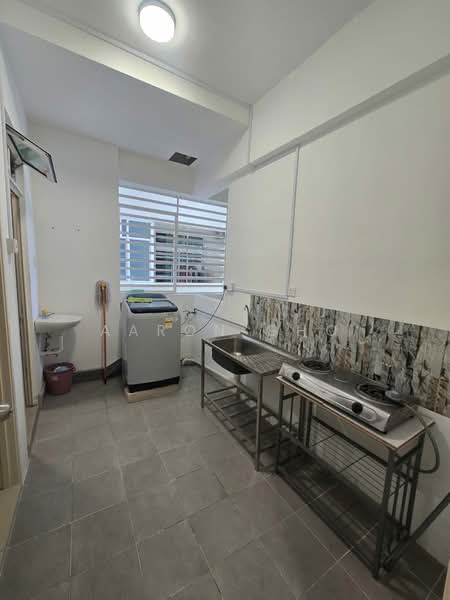 Condominium for Rent at Starhill Luxury Residence - Aaron Gho - Kitchen - PropertyGuru.com.my