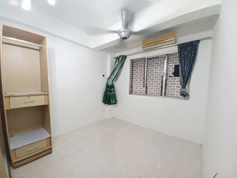Apartment for Sale at Pangsapuri Carlina - Tengku Zairi - PropertyGuru.com.my