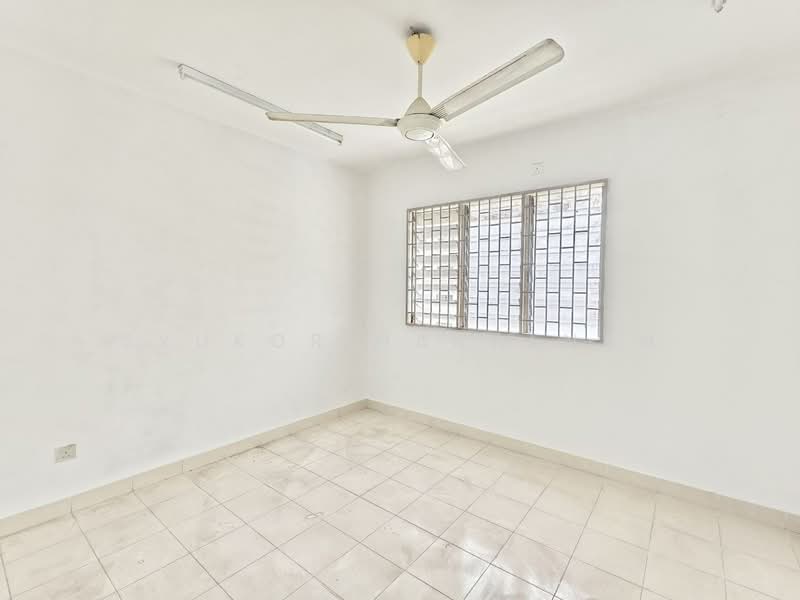Flat for Sale at Pangsapuri Seroja - Syukor Hartanah - Interior - PropertyGuru.com.my