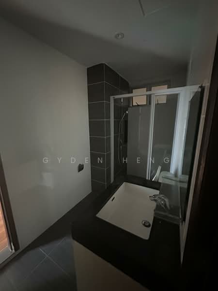 Service Residence for Sale at Molek Pulai - Gyden Heng - PropertyGuru.com.my
