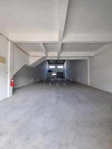 Kilang untuk Dijual di Seri Kembangan Industrial Area (Seri Kembangan) - Michelle Teoh - Interior - PropertyGuru.com.my