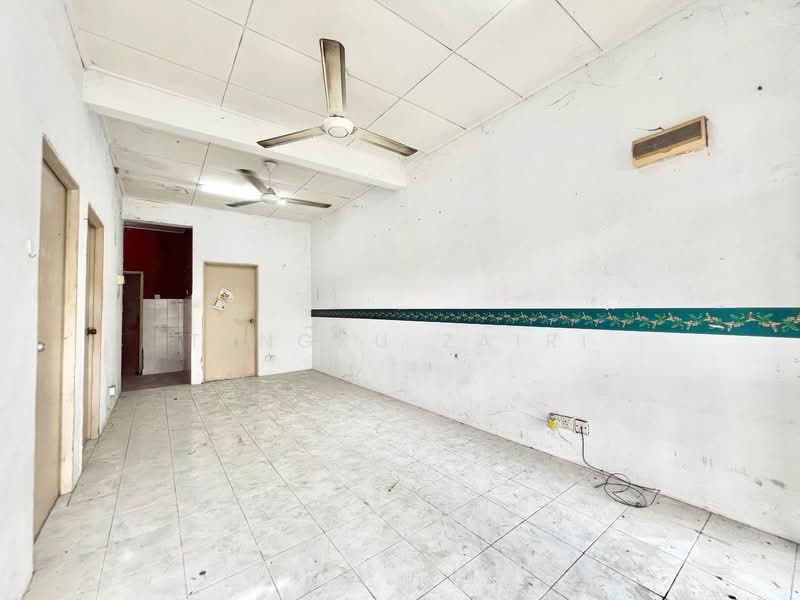 Terraced House for Sale in Bandar Mahkota Banting (Tanjong Duabelas) - Tengku Zairi - PropertyGuru.com.my